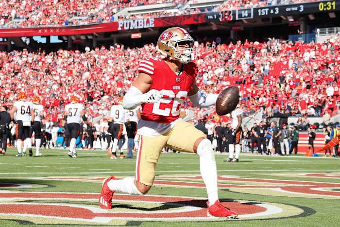 Oct 29, 2023; Santa Clara, California, USA; San Francisco 49ers cornerback Isaiah Oliver (26) celebrates after recovering a fumble against the Cincinnati Bengals during the second quarter at Levi's Stadium
